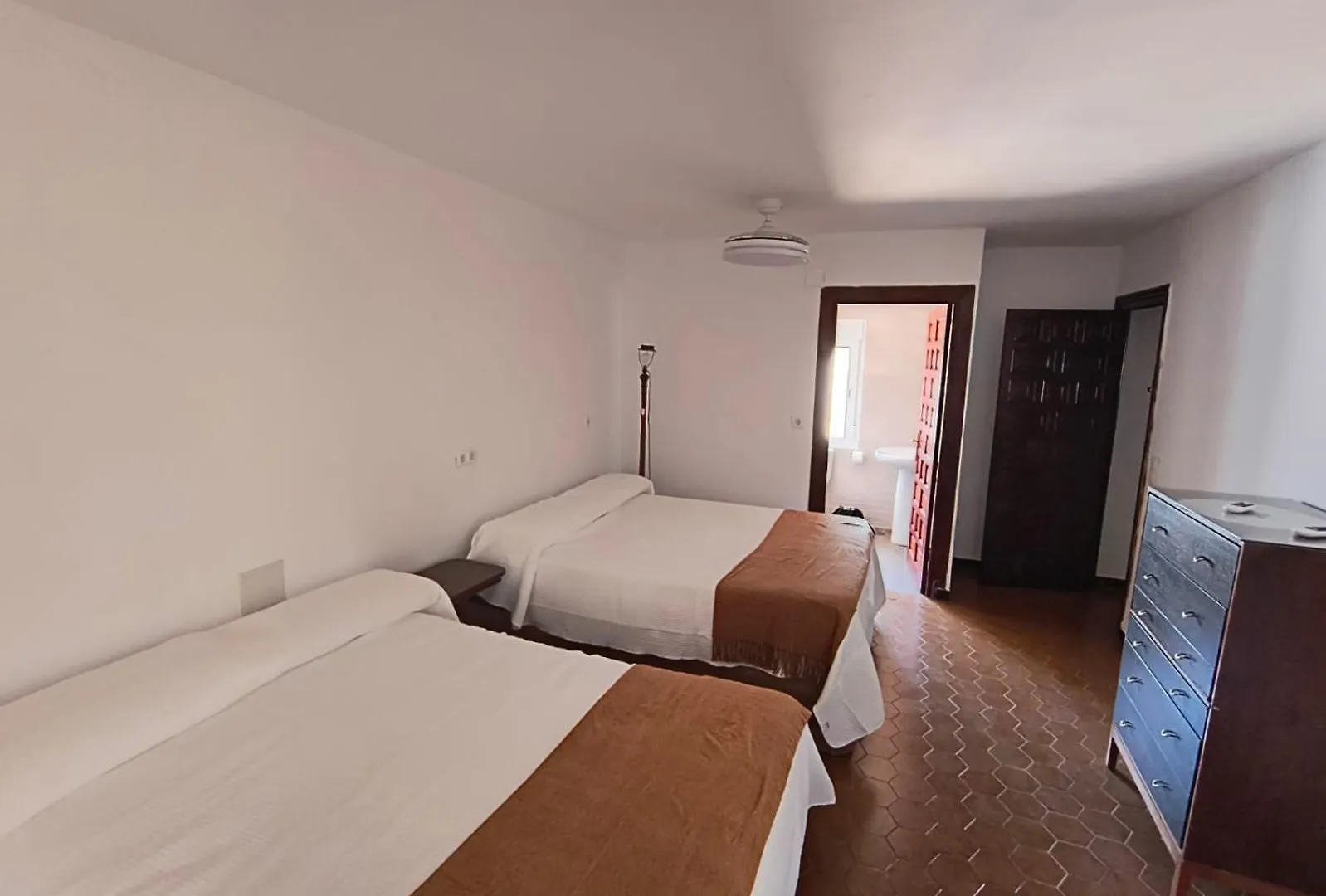 Villa Albarillo Córdova 0*,  Espanha